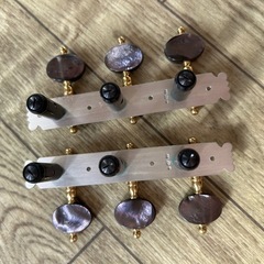 ロジャースの最高級クラシックギター用ペグ　糸巻きの画像