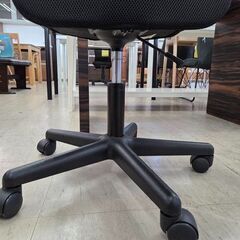 J8692 【リユースのサカイ柏店】 NITORI ニトリ オフィスチェア N ターゲット クリーニング済みの画像