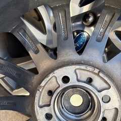 アルミホイールタイヤつき付きの画像