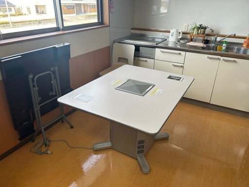 ITOKI分煙テーブル　事務所、室内、中古品！