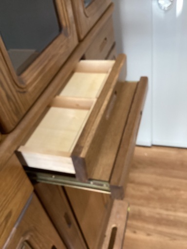 食器棚【町田市再生家具】　252491 食器棚【町田市再生家具】 252491