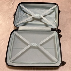 スーツケース（ジャンク品）の画像