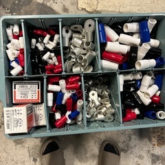 圧着端子、絶縁キャップ、一式の画像