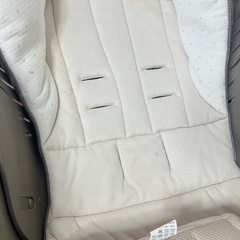 アップリカ　ユラリズム　オート　ハイローチェアの画像