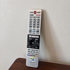 液晶カラーテレビ32インチ&テレビ台の画像