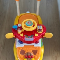 アンパンマンよくばりビジーカーDXの画像