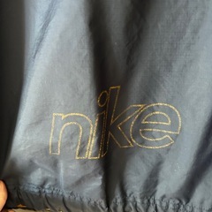 値下げしました！キッズサイズ　NIKE 　ナイロンジャージ　Mサイズの画像
