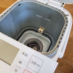 【ホームベーカリー】パナソニック　パン焼き● パナソニック ホームベーカリー 1斤タイプ●20オートメニュー ホワイト SD-SB1-W  の画像