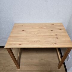 無印良品折り畳み式テーブルの画像