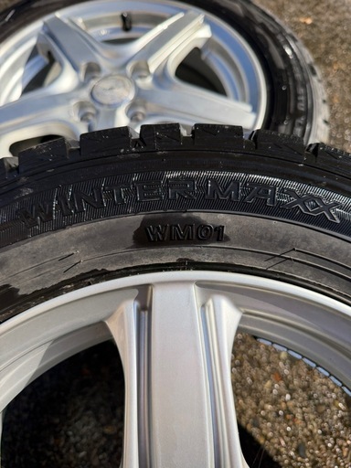 ダンロップ　ウィンターマックス　185/60R15