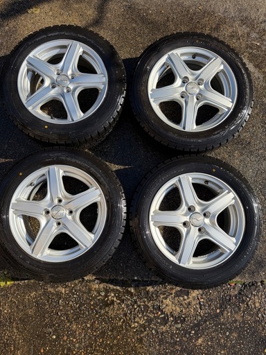 ダンロップ　ウィンターマックス　185/60R15