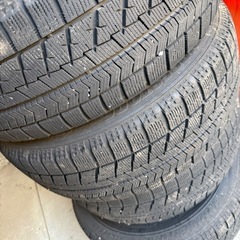 スタッドレス4本 アルミホイール込み　ブリヂストン VRXの画像