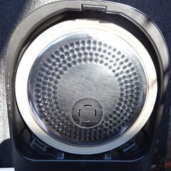 ★ＩＨ　ジャー炊飯器　パナソニック（SR-HB101）の画像