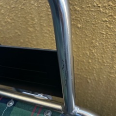 折りたたみ式介助用車椅子 チェック柄の画像