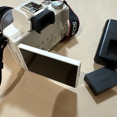 Canon EOS Kiss M2の画像