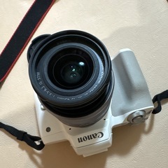 Canon EOS Kiss M2の画像