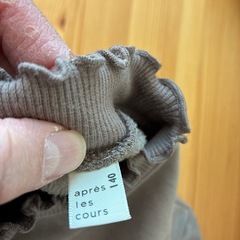 140サイズ　裏起毛のあるトレーナーの画像