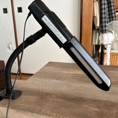 お話し中　クリップライト　照明　デスクライトの画像