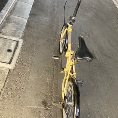 折りたたみ自転車の画像