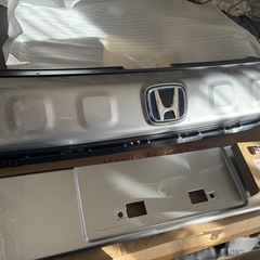 ホンダフリード　エンブレム　グリル　バンパー
の画像