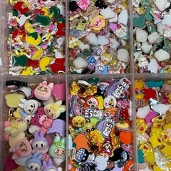 最終値下げ😊　ネイルパーツ　1000個以上あるとおもいますの画像