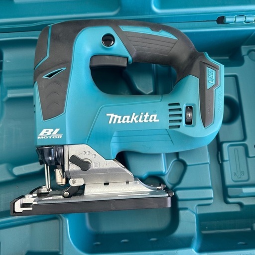 192 makita 充電式ジグソー JV182D