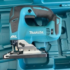192 makita 充電式ジグソー JV182Dの画像