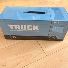 ミニカー48台セット トラック型ボックスの画像