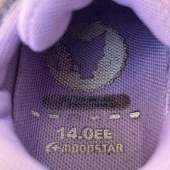 女の子　靴の画像