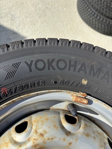 2021年製ヨコハマ　スタッドレス4本