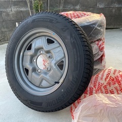 ブリヂストン BLIZZAK DM-V3 175/80R16の画像