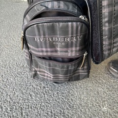 Burberryバーバリー　ゴルフセット　ゴルフバック　
ゴルフクラブ　アイアンの画像