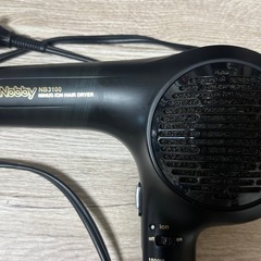 【動作不良あり】ノビー(Nobby) マイナスイオンヘアドライヤー NB3100 大風量 速乾 理美容専売 (ブラック) の画像