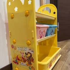 プーさんおもちゃ箱収納ラックの画像