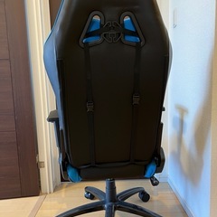 ゲーミングチェアの画像