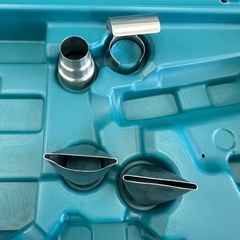 193 makita 充電式ヒートガン HG181D 未使用の画像