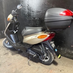 ★支払総額5.8万円★定休日なし！いつでも現車確認可能です！ヤマハ ジョグ ゴールド SA36J 外観良好！ 4ストインジェクション！ 集中キー！ バッテリー新品！　の画像