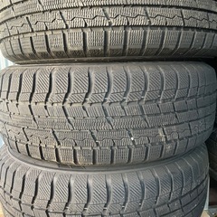 215/60r16 　SUV用スタッドレス　TOYOトランパスtxの画像