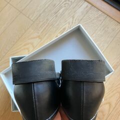 chocolate 黒 ローファー 柔らかい 晴雨兼用 軽い傷ありの画像