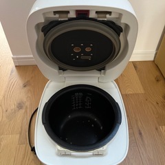 TIGER JPB-R 炊飯器の画像