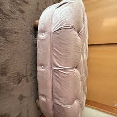 チェスターフィールドソファー、3人掛け　オットマン付きの画像