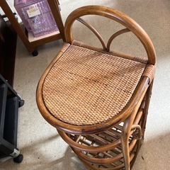 2511-526 ラタン スリッパラック キズ汚れ有りの画像