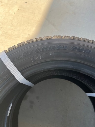 【
決まりました】155/65/r14   スタッドレスタイヤ4本セット