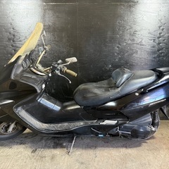 ★支払総額3.3万円★関東圏内即日配送可能！全車走行テスト済みです！ ホンダ フォルツァ黒 MF06 激安250cc！ バッテリー新品！ 社外ハンドル！ カスタムベースに♪ ローダウンアダプター！の画像