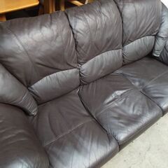 本革製　3人掛けソファー　売ります！の画像