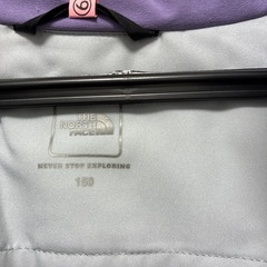 150サイズ　the north face 化繊のジャンバーの画像