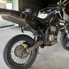 dトラッカーの画像