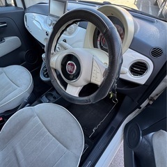 FIAT 500のホワイトハッチバック　車検R8年9月　値引きOK！！　乗って帰れます✨の画像