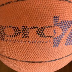 スポルディング バスケットボールの画像
