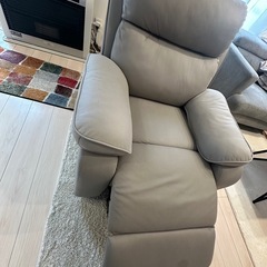 電動リクライニング椅子の画像